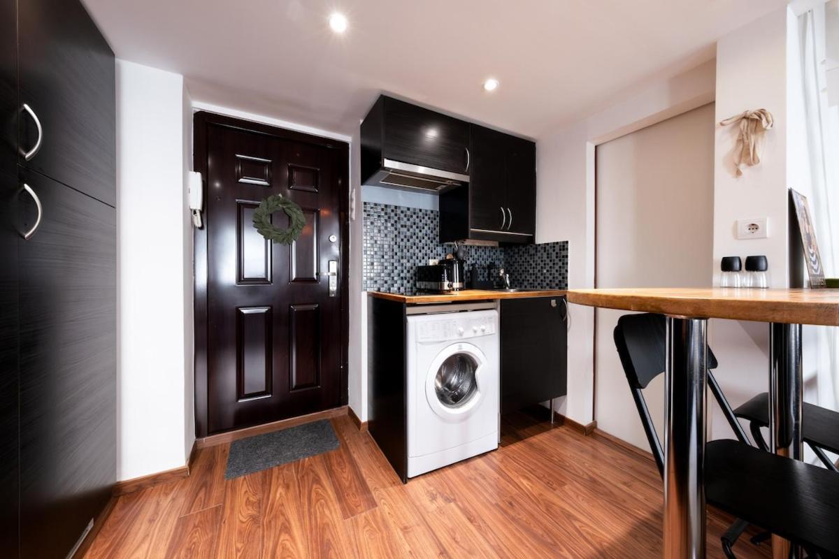Cosy Major Retreat Apartment *